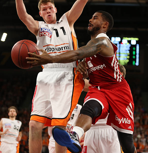 榜首地位无 榜首地位无